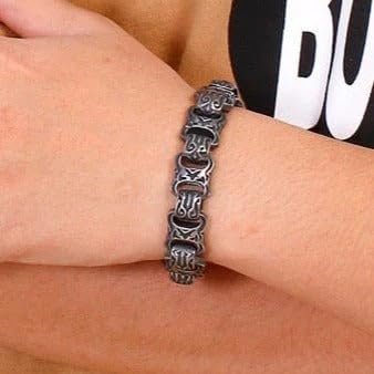 THE MEN THING OBSIDIAN - 15mm Pure Titanium Steel Bracelet for Men & Boy (8inch) - Image 4